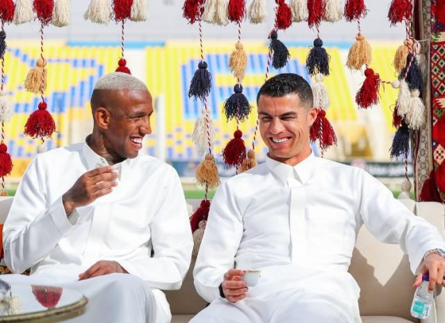 Ne hallere düştün Ronaldo! Girdiği şekli görenler gözlerine inanamadı - Resim: 1