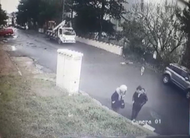 Kadıköy'de çaldıkları 250 bin doların peşine başka hırsızlar düştü - Resim: 0