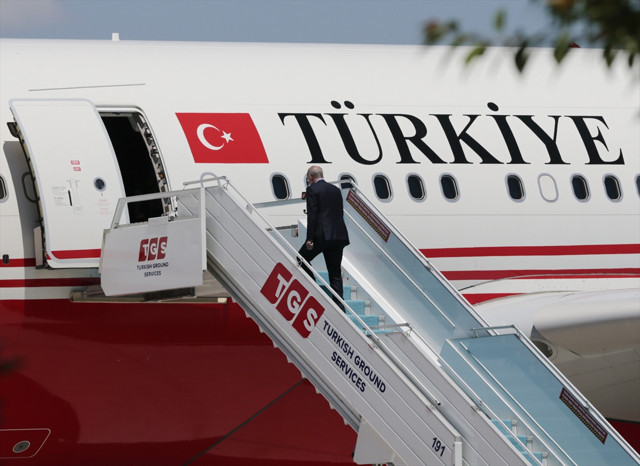 Cumhurbaşkanı Erdoğan Katar'a gitti! Korona sonrası ilk seyahat - Resim: 1