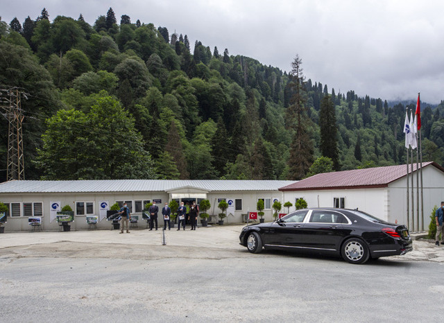 Cumhurbaşkanı Erdoğan Ayder Yaylası'nda - Resim: 0