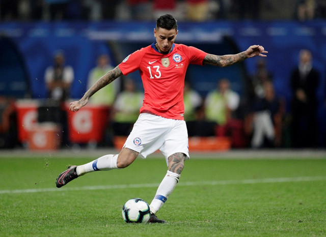 Galatasaray Başkanı Burak Elmas transferi açıkladı! Şilili yıldız Erick Pulgar imzayı attı - Resim: 0