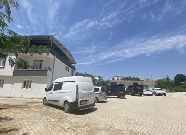 Babalar Günü'nde çekiçli saldırı! Diyarbakır'da yaşandı - Resim: 0