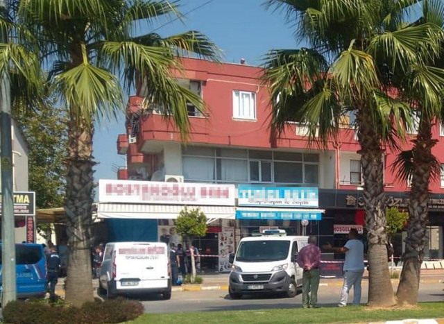 Antalya'da Kırgız genç sokakta tartıştığı kişi tarafından öldürüldü! - Resim: 0