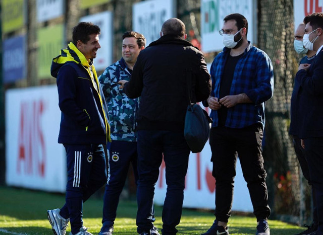 Emre Belözoğlu, maç sonu Aykut Kocaman'la ne konuştu? Çok konuşulan kareye ilk yorum - Resim: 2