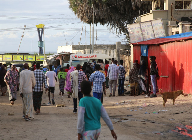 Plaj ve otele terör örgütü tarafından saldırı yapıldı! Çok sayıda ölü var - Resim: 0