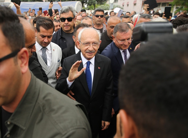 Kemal Kılıçdaroğlu iktidara 'çıkın açıklayın' dedi, "Açıklamazlarsa yarın ben açıklayacağım" - Resim: 0