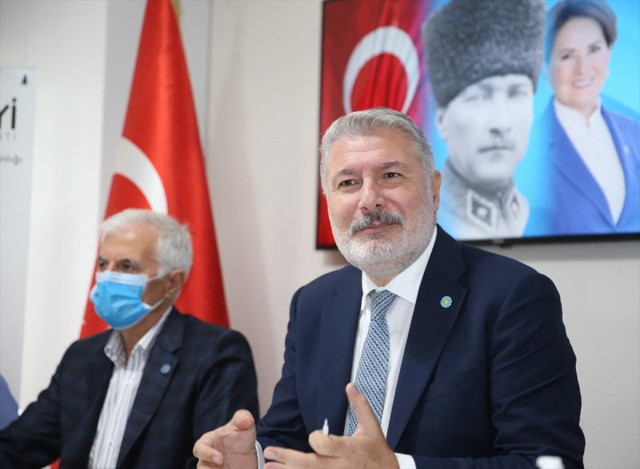 İYİ Partiden geri vites: Sözlerimiz HDP'ye değildi - Resim: 0