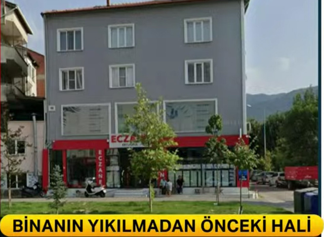 Sındırgı depreminde 10'dan fazla bina yıkıldı ilk enkazdan kurtarılanlar var - Resim: 1