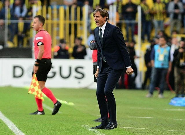 Fenerbahçe'de deprem! 3 ismin bileti kesildi - Resim: 1