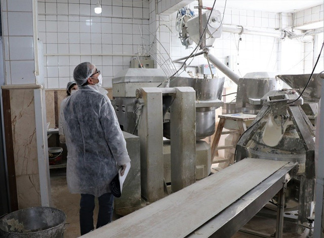 Sultanbeyli'de 'sıkı' gıda denetimi! 75 işletmeye 557 bin TL ceza kesildi - Resim: 3