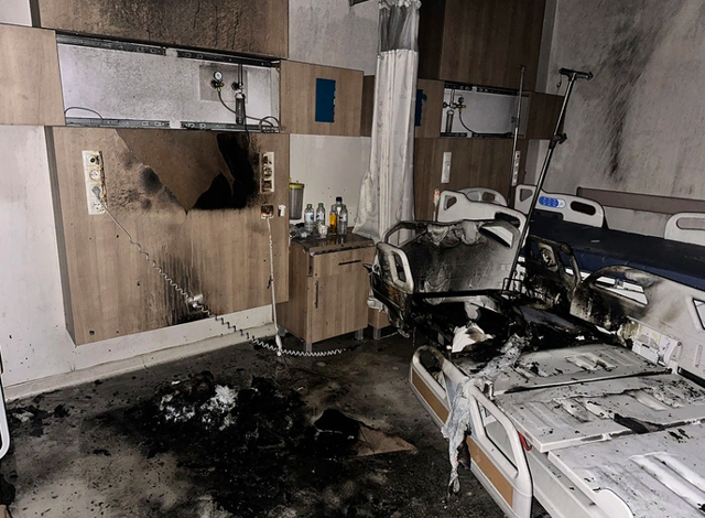 Hastaneyi karıştıran olay! Yatağında sigara içen hasta yangın çıkardı - Resim: 0