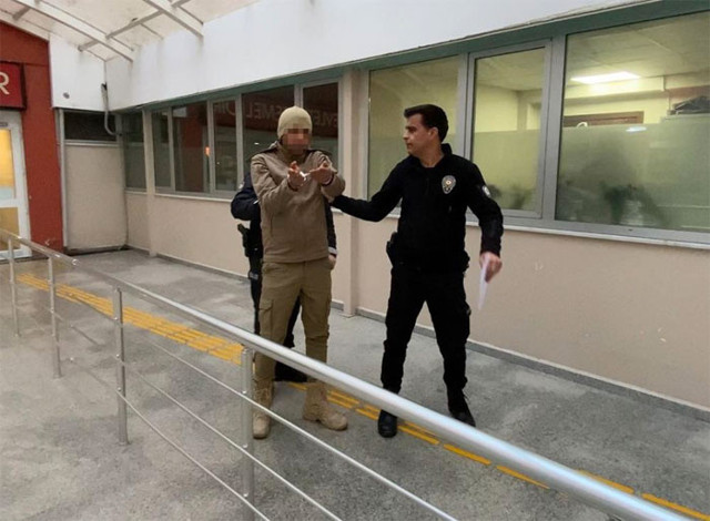 Hatay'da depremzedenin otomobilini çalıp Kocaeli'ye geldi yakalanan şüphelinin ifadesi çıldırttı - Resim: 0