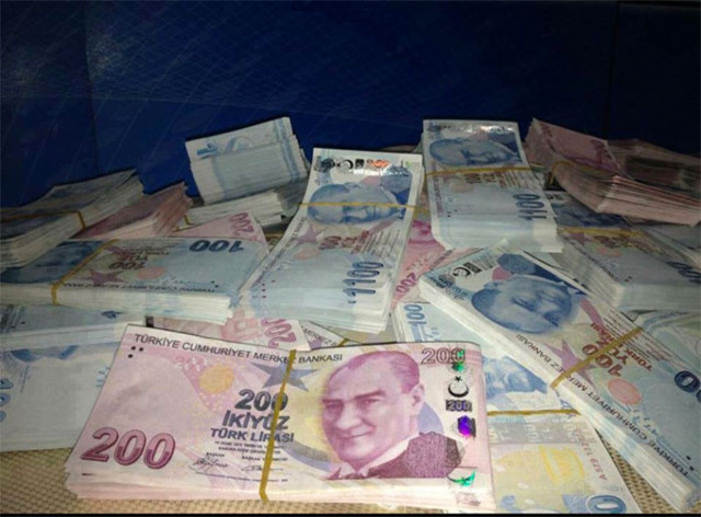 Düşük ve yüksek emeklilik maaşı bağlanacak EYT'liler! SGK Başmüfettişi Karakaş duyurdu - Resim: 0