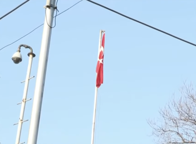 Suriye'de tarihi gün! Türkiye'nin Şam Büyükelçiliği yeniden açıldı Türk Bayrağı göndere çekildi - Resim: 0