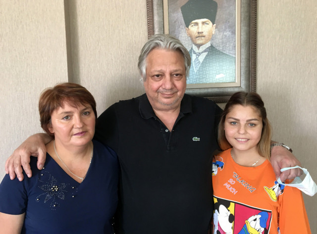 İki yıl sonra doyasıya su içti! Ukraynalı Anastasiia, annesinin böbreğiyle yaşama tutundu - Resim: 0