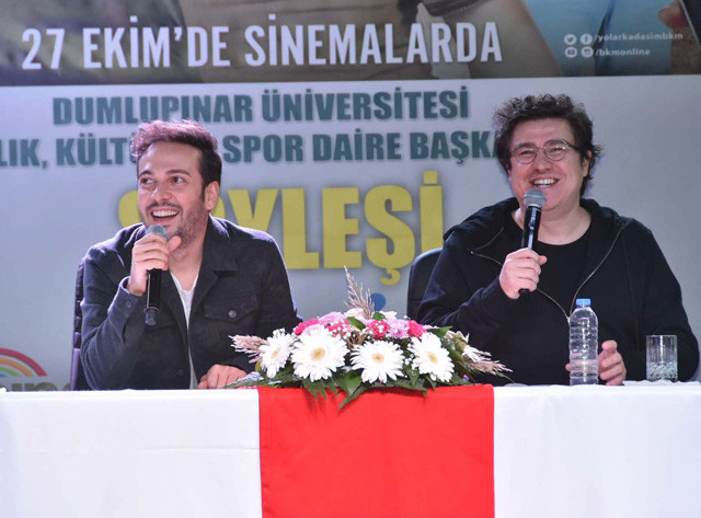 "Hiç aynı kıza aşık oldunuz mu?" sorusuna öyle bir cevap verdi ki! - Resim: 3