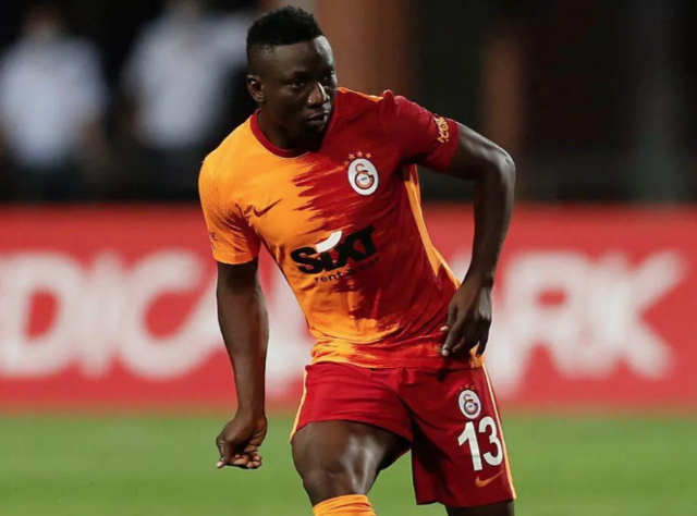 Galatasaray'da ilk ayrılık! Sözleşmesi feshedilecek - Resim: 0