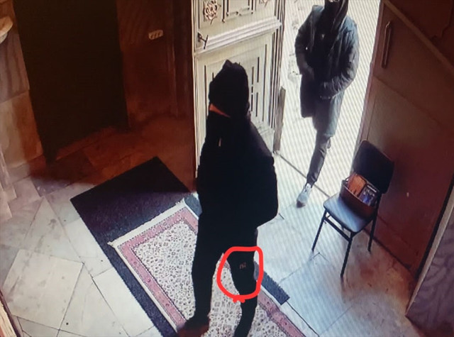 İstanbul'daki kilise saldırısında şok detaylar! İkisi de 'suşi' ustası çıktı! Atamadan yakalandılar - Resim: 0
