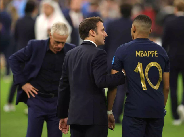 Arjantin maçı sonrası Mbappe'nin zor anları! Emmanuel Macron teselli etti - Resim: 0