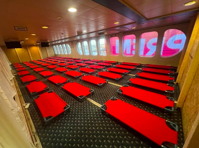 İBB'den depremin vurduğu Hatay'a iki gemi! Ev olacak içinde kreş bile var - Resim: 2