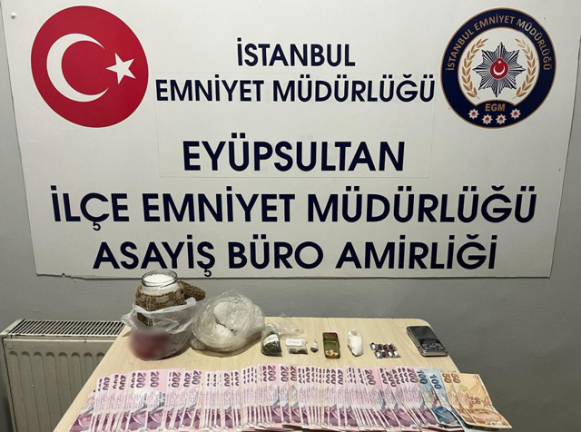 Eyüpsultan'da borçlusu tarafından alıkonulan kadın, kardeşine konum atınca kurtuldu - Resim: 0