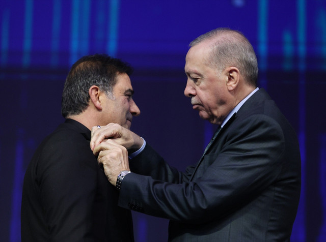 Cumhurbaşkanı Erdoğan'dan AK Parti'nin Büyük Kongresi'nde TÜSİAD'a tepki: Kayıt dışı siyaset yapma dönemi kapandı - Resim: 2