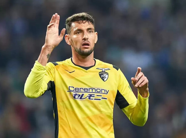 Jorge Jesus'un yeni yıldızı belli oldu! Fenerbahçe harekete geçiyor - Resim: 0