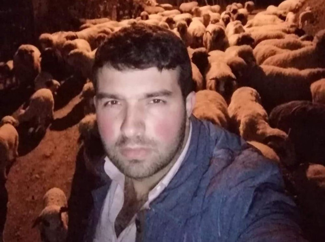 Eşiyle mesajlaşan akrabasına kurşun yağdırdı! - Resim: 0