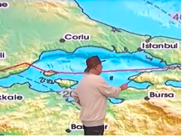 Üşümezsoy'dan İstanbul açıklaması: 7.4'lük deprem senaryoları çöpe atıldı - Resim: 0