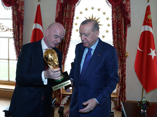 Cumhurbaşkanı Erdoğan, FIFA Başkanı Infantino'yu kabul etti - Resim: 1
