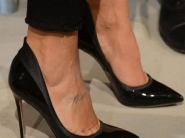 Aşkının baş harflerini vücuduna böyle kazıttı Hadise'den Kaan Yıldırım'a jest - Resim: 3