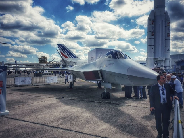 İlk milli savaş uçağımız Paris'te görücüye çıktı Türkiye'nin iftihar günü - Resim: 0