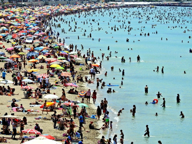 TÜRSAB Başkanı: 10 milyon kişinin turizm hareketine katılmasını bekliyoruz - Resim: 0