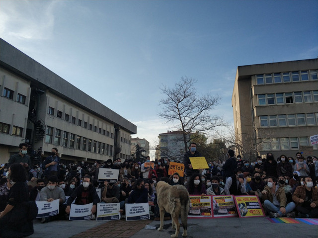 Boğaziçi Üniversitesi'ne rektör atanan Melih Bulu protestoyla karşılaştı - Resim: 1