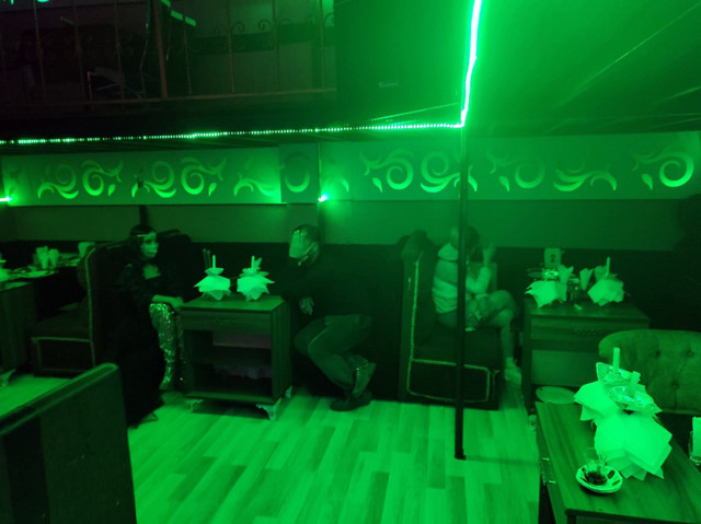 Konyalı pavyondan vazgeçemiyor! 71 kişiye 447 bin lira ceza - Resim: 0