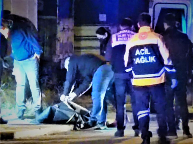 Karısını 'gaipten sesler duydum’ diyerek öldüren kocanın akıl sağlığı raporu açıklandı - Resim: 0