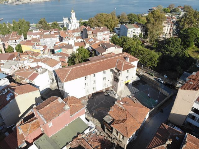 İstanbul'da okuldaki şaşırtan görüntü tepki çekti! FOX TV Öğretmen dizisinin okulu - Resim: 3