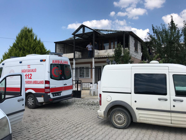 Balkonda ölü bulunmuştu! Maganda kurbanı çıktı - Resim: 0