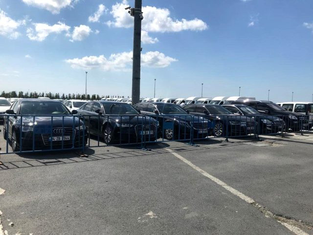 İBB'nin Yenikapı'ya dizilen araçları! Ekrem İmamoğlu konuşma yapacak - Resim: 0