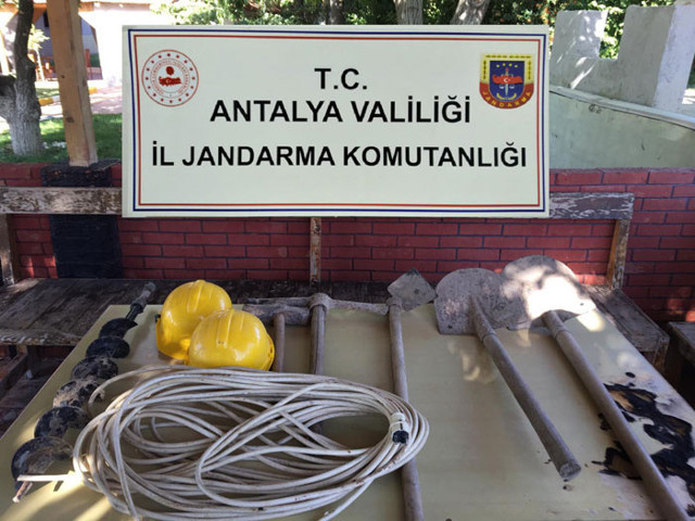 Bahçesine kazdığı tünelin uzunluğu şaşırttı - Resim: 0