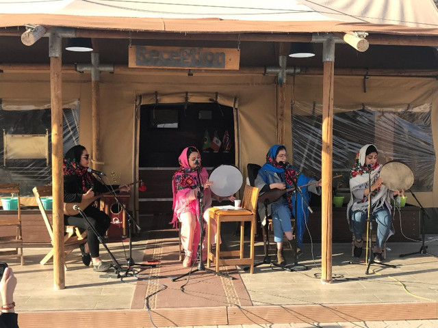 İran Folklor ve Müzik Festvali'nin on ikincisi Kirman'da yapıldı - Resim: 3
