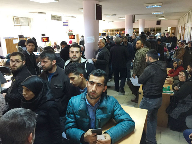 Söylentiyi duyan nüfus müdürlüklerine koştu - Resim: 0