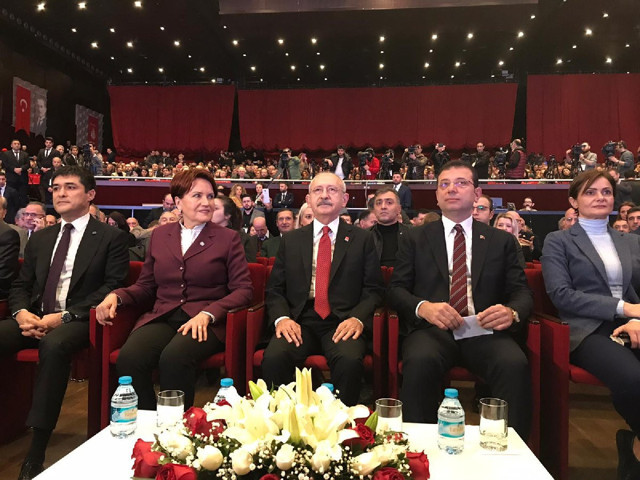 Meral Akşener'in Kanal İstanbul yorumu: İmamoğlu kazandı diye ders veriyorlar - Resim: 0