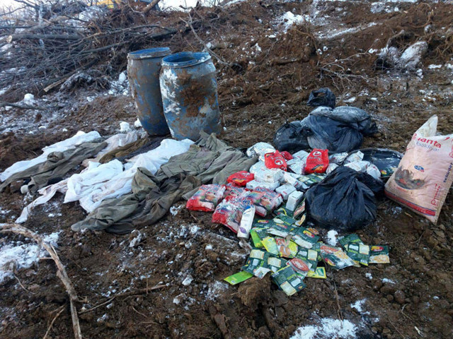 Bitlis'te PKK'lı teröristlerin kullandığı 5 sığınak imha edildi - Resim: 0