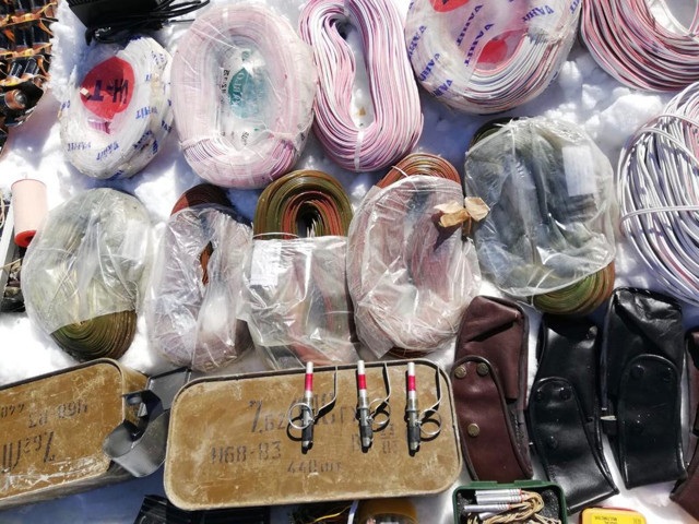 Van'da terör örgütüne ait çok sayıda silah ve malzeme ele geçirildi - Resim: 0