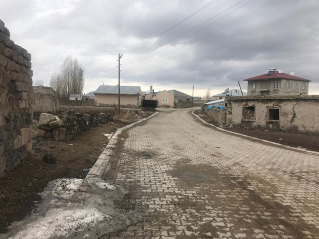 Van'da İran sınırındaki bir mahalle karantinaya alındı - Resim: 0