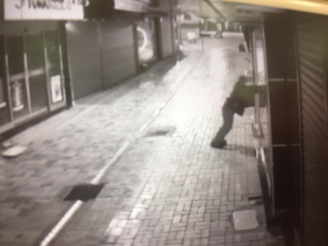 Zonguldak'ta hırsız esnafı bıktırdı sürekli aynı iş yerlerine giriyor - Resim: 0