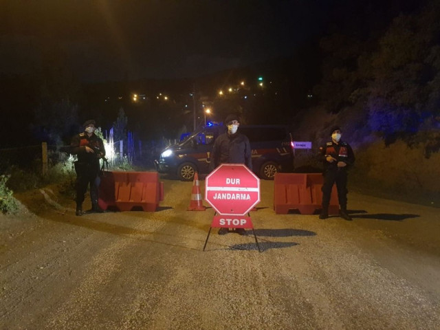 Normalleşme adımları öncesi 12 ilde koronavirüs nedeniyle karantina kararları - Resim: 0