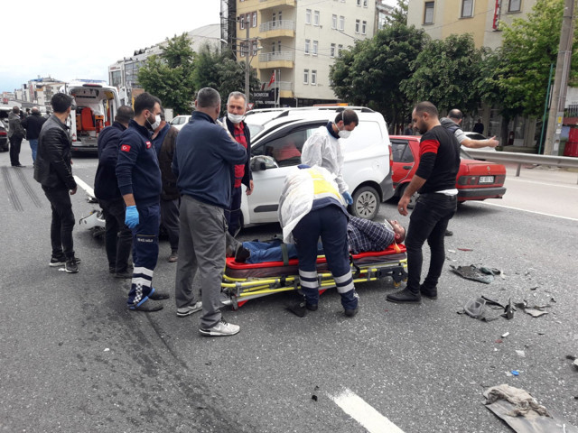 Kocaeli'deki kazaya 'Hatalı sollama' yapan sürücü sebep oldu - Resim: 0
