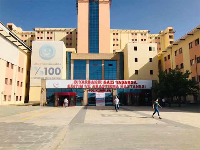 Eşi eve berber çağırdı yatalak kocası bir hafta sonra koronavirüsten hayatını kaybetti - Resim: 0